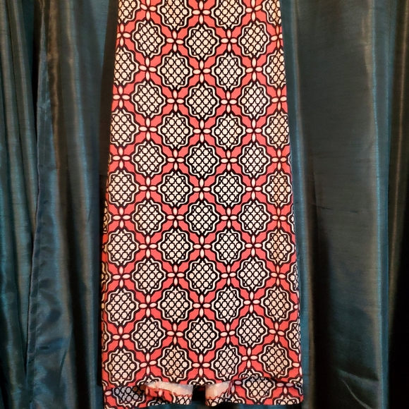 Crown&Ivy Midi XL Sleeveless - Picture 2 of 5